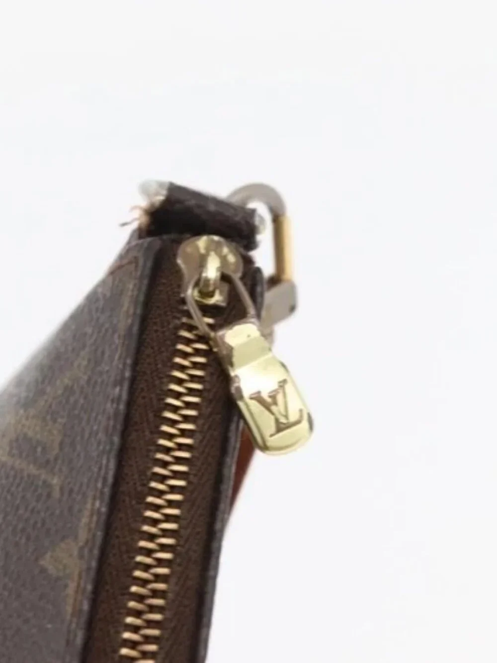 LOUIS VUITTON Monogram Pochette Accessoires Pouch M51980 LV Auth BA12039